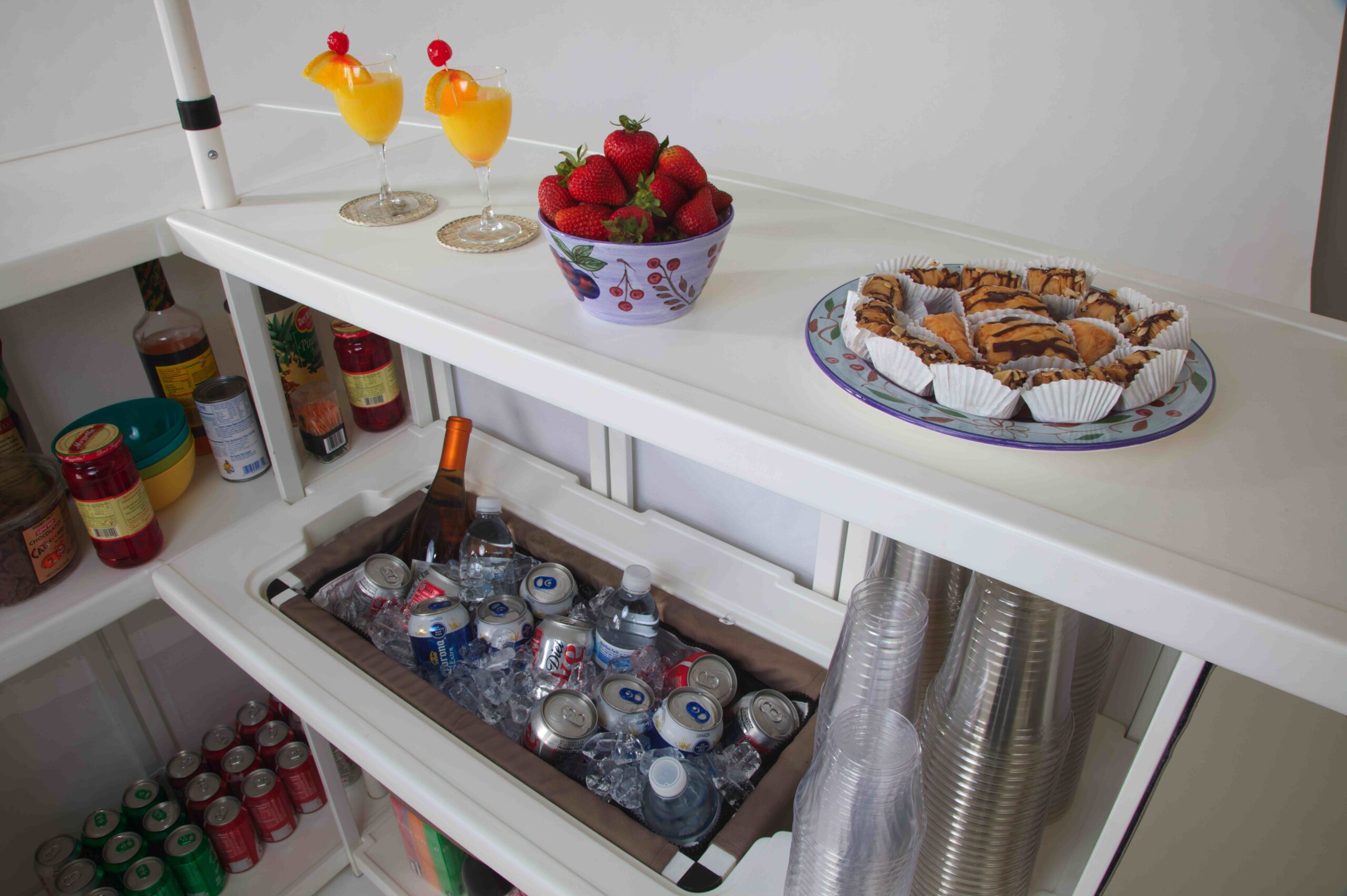 Stars & Stripes Portable Bar - Image 4